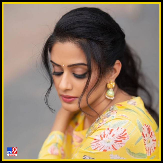 Priyamani New Photos. Credit by:Priyamani/Instagram