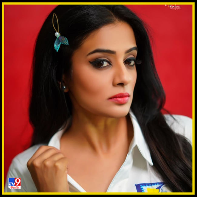 Priyamani New Photos. Credit by:Priyamani/Instagram