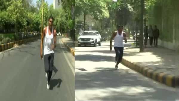 Viral Video: ఆర్మీ రిక్రూట్మెంట్లో తీవ్ర జాప్యం. నిరసన తెలుపుతూ 50 గంటల్లో 350 కిలోమీటర్లు పరుగెత్తిన యువకుడు