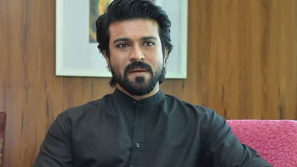 Ram Charan: బాబాయ్తో సినిమా చేయాలని ఉంది.. ఆసక్తికర కామెంట్స్ చేసిన రామ్ చరణ్..