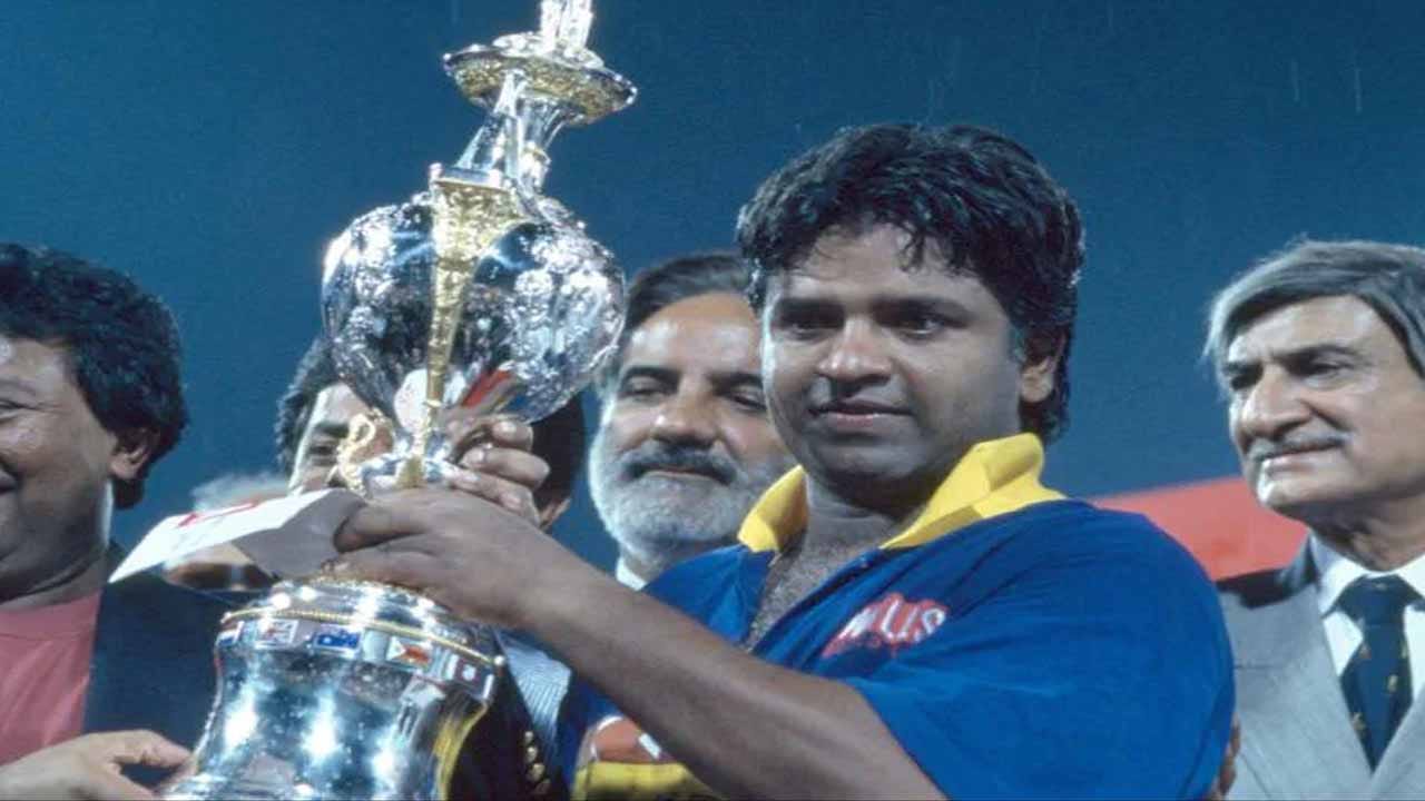 Srilanka Economic Crisis: దేశానికి మద్దతుగా నిలవండి.. మీ ఆటను వదిలి రండి.. లంక మాజీ క్రికెటర్ రణతుంగ పిలుపు..