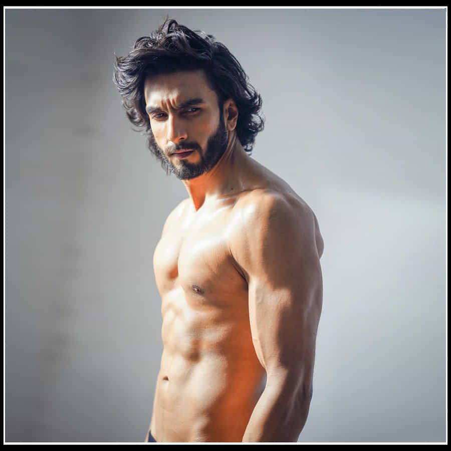 Ranveer singh:మరోసారి సిక్స్ ప్యాక్ అండ్ బాడీ తో అదరగొట్టిన అమ్మాయిల కలల రాకుమారుడు రణ్వీర్ సింగ్