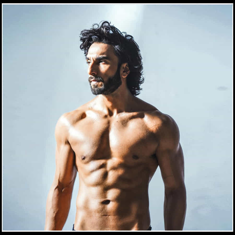 Ranveer singh:మరోసారి సిక్స్ ప్యాక్ అండ్ బాడీ తో అదరగొట్టిన అమ్మాయిల కలల రాకుమారుడు రణ్వీర్ సింగ్