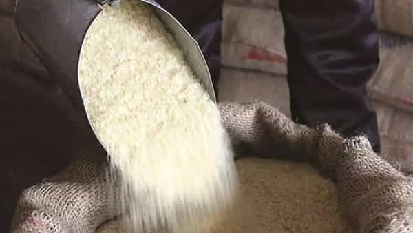 Ration Delivery Scheme: రేషన్ డోర్ స్టెప్ డెలివరీ పథకాన్ని రద్దు.. అరవింద్ కేజ్రివాల్ సర్కార్కు ఢిల్లీ హైకోర్టులో ఊరట