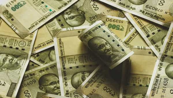 RD Interest Rates: బ్యాంక్, పోస్ట్ ఆఫీస్ ఆర్డీల్లో ఏది బెస్ట్.. అధిక లాభం ఎక్కడ వస్తుందో తెలుసా?