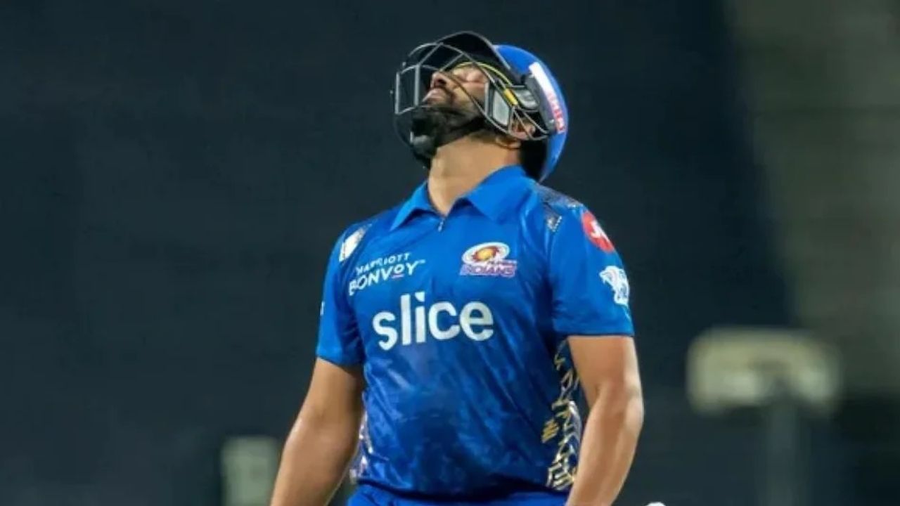 Rohit Sharma IPL 2022: రోహిత్ శర్మపై వేటు పడనుందా.. తర్వాతి మ్యాచ్‌లో అలా చేస్తే నిషేధమే?