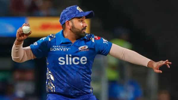 IPL 2022: విరాట్ కోహ్లీని తిట్టినవారు ఇప్పుడు రోహిత్ శర్మ విషయంలో ఏం చెబుతారు..!