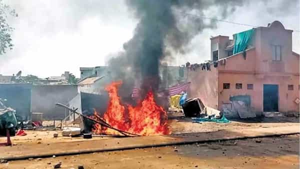 British Strategy: భారత్లో బ్రిటీష్ స్ట్రాటజీని అమలు చేస్తున్న బీజేపీ ప్రభుత్వం.. సంజయ్ ఝా సంచలన విశ్లేషణ..