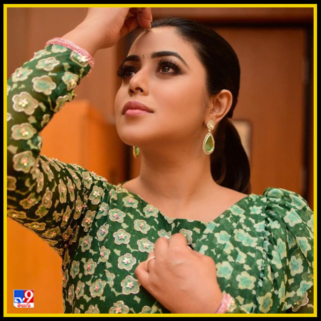 Shamna Kasim New Photos. Credit by:Shamna Kasim/Instagram 