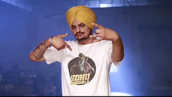 Sidhu Moose Wala: వివాదాల్లో పంజాబ్ గాయకుడు మూసేవాలా కొత్త పాట.. ఆప్ మండిపాటు!