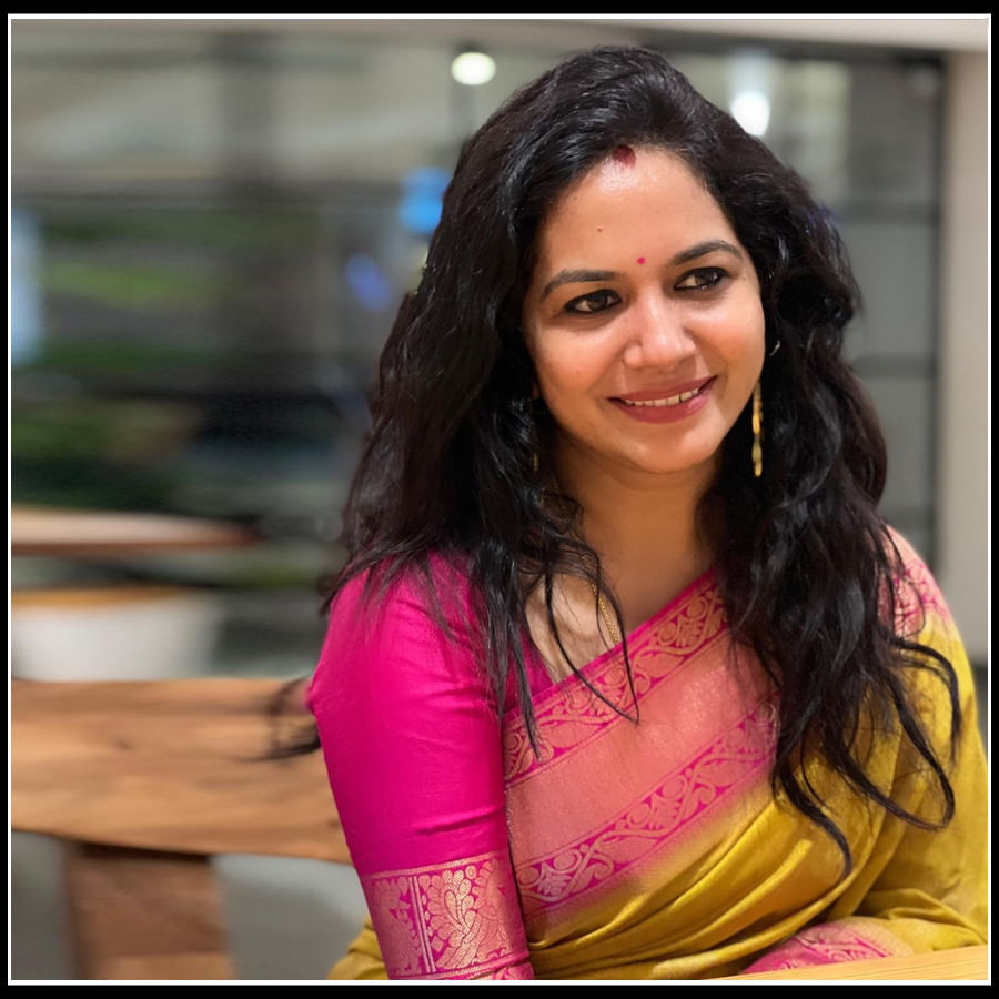 singer sunitha:చీరకట్టులో సింగర్ సునీత సొగసులు చూడతరమా.. 