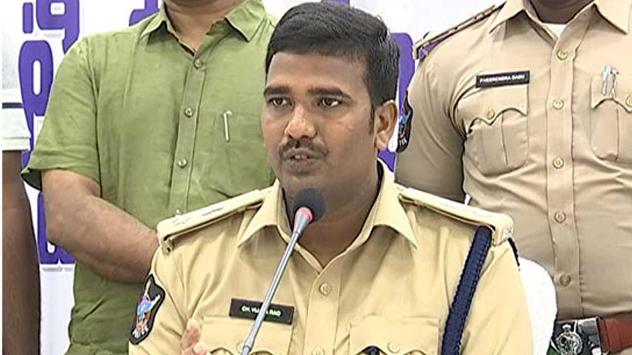 Nellore District కోర్టులో చోరీ చేసింది పాత సామాన్లు దొంగలించేవారే