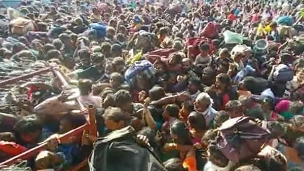 TTD: తిరుమలలో అనూహ్యంగా పెరిగిన రద్దీ.. చరిత్రలో ఎన్నడూ లేనంతగా తరలివచ్చిన భక్తజనం