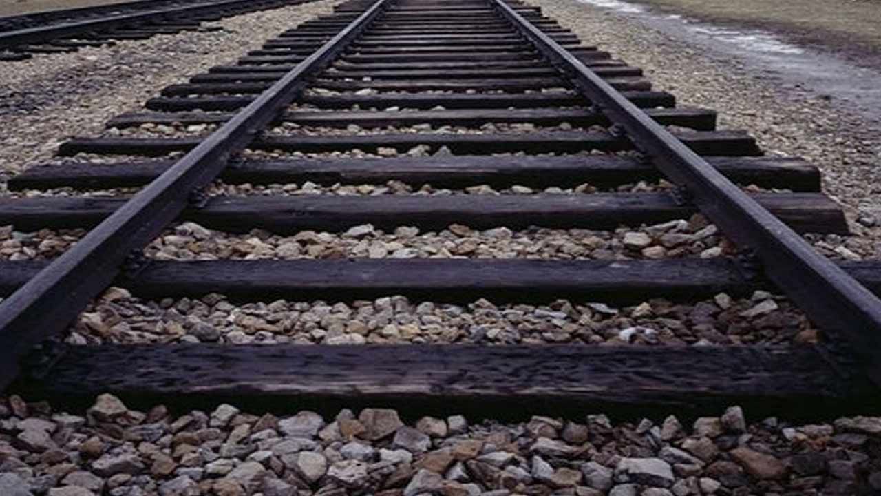 Srikakulam Train Accident: అయ్యో పాపం.. శ్రీకాకుళం రైలు ప్రమాదానికి అసలు కారణం ఇదే..!