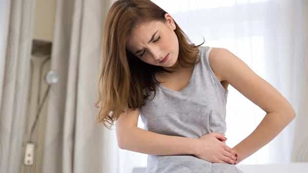 Periods: పీరియడ్స్ సమయంలో స్త్రీలు ఎదుర్కొనే సవాళ్లు.. ఊరగాయను ముట్టుకోకపోవడం నుంచి వంట గది వరకు..