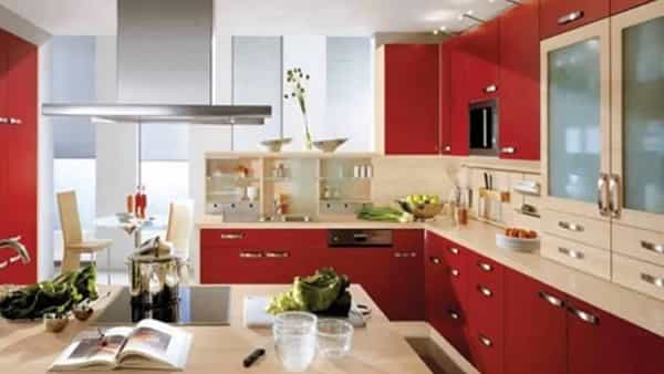 Kitchen vastu: వంటగది వాస్తు నియమాలు పాటించకపోతే ఇంట్లో ఈ అనర్థాలు తప్పవు..!