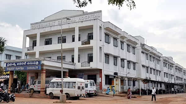Vijayawada: సామూహిక అత్యాచారం ఘటనలో ప్రభుత్వం సీరియస్.. పోలీసులపై సస్పెన్షన్ వేటు