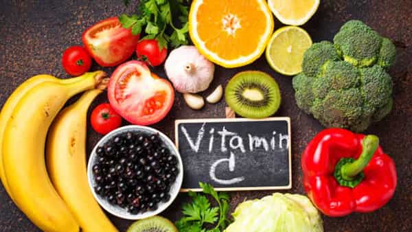 Vitamin C: ఈ ఫ్రూట్స్లో విటమిన్ సి పుష్కలం.. మహిళలు కచ్చితంగా తినాల్సిందే..!