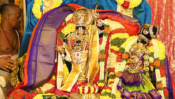 Vontimitta: రేపు పున్నమి వెన్నెలల్లో సీతమ్మని పెళ్లాడనున్న రామయ్య.. పట్టువస్త్రాలు సమర్పించనున్న సీఎం జగన్