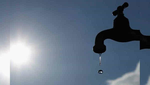 Hyderabad: హైదరాబాద్ వాసులకు అలర్ట్.. సోమవారం ఈ ప్రాంతాల్లో నీటి సరఫరాకు అంతరాయం..