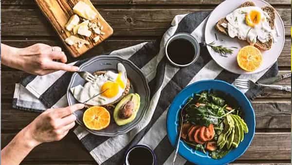 Weight Loss: అధిక బరువుతో ఇబ్బంది పడుతున్నారా..? బ్రేక్ఫాస్ట్లో ఈ ఐదు ఫుడ్లను ట్రై చేయండి..