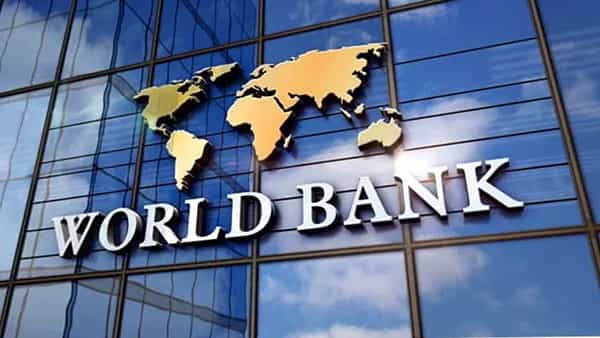 India GDP: భారత్ జీడీపీ అంచనాను తగ్గించిన వరల్డ్ బ్యాంక్.. 8.7 నుంచి 8 శాతానికి కుదింపు..