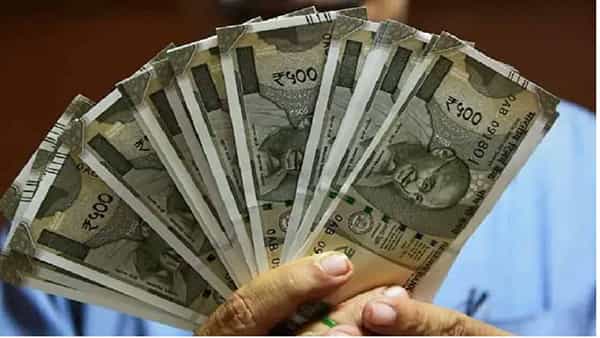 500 Rupee Note: అలా ఉంటే అది నకిలీ నోటా.. సోషల్ మీడియాలో వస్తున్న వార్తలపై క్లారిటీ ఇచ్చిన పీఐబీ..