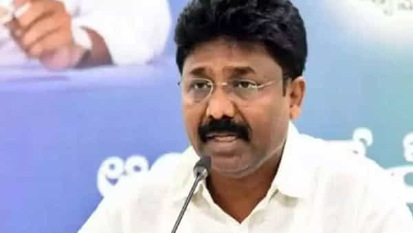 Andhra Pradseh: న్యాయం చేయాలని చూస్తుంటే.. ప్రతిపక్షాలు రాజకీయం చేస్తున్నాయి.. మంత్రి సురేశ్