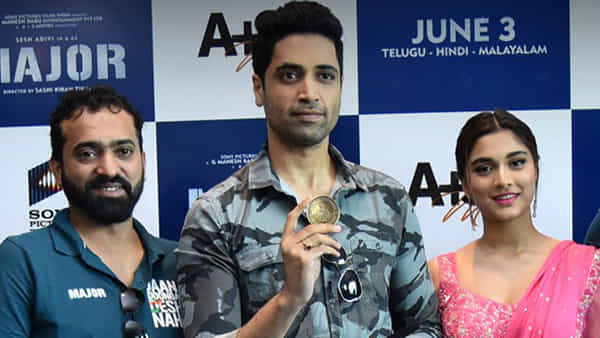 Adivi Sesh: నేషనల్ సెక్యూరిటీ బ్లాక్ కమాండో మెడల్ అందుకోవడం ఆస్కార్ కన్నా గొప్పవిషయం.. అడవి శేష్ ఇంట్రెస్టింగ్ కామెంట్స్..