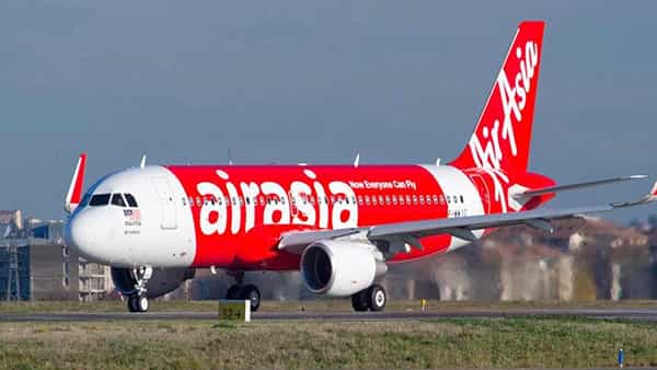 AirAsia: ఎయిర్ఏషియా ఇండియా కొనేందుకు టాటాలకు గ్రీన్ సిగ్నల్.. సీసీఐ ఆమోదం..