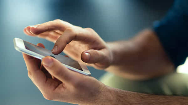 Airtel Prepaid Plans: ఎయిర్టెల్ కస్టమర్లకు షాక్.. మరోసారి ప్రీపెయిడ్ ప్లాన్ల ధరల పెంపు..!