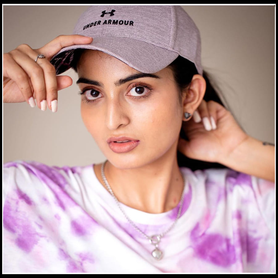 Ananya Nagalla:చూపుతిప్పుకోనివ్వని అందాల ముద్దుగుమ్మ అనన్య..