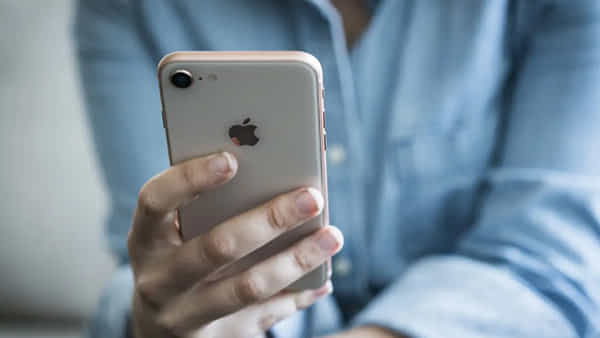 Apple: యాపిల్ యూజర్లకు బ్యాడ్ న్యూస్.. ఆ సదుపాయానికి ఫుల్స్టాప్ పెడుతూ నిర్ణయం..