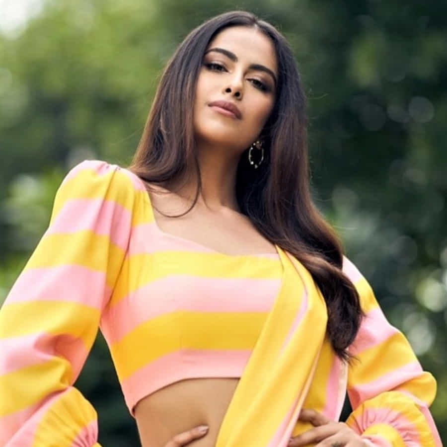 బుల్లి తెర ప్రేక్షకులకు చిన్నారి పెళ్లి కూతురు సీరియల్ తో పరిచయం అయ్యింది అందాల భామ అవికా గోర్