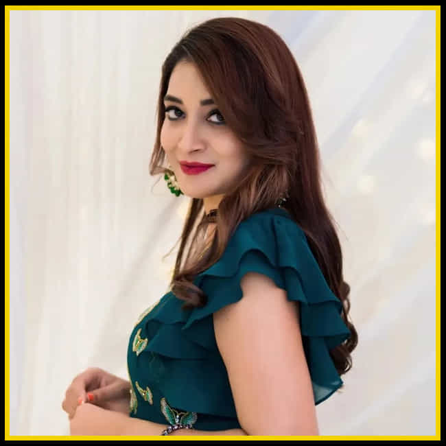 Bhanu Shree New Photos. Credit by:Bhanu Shree/Instagram