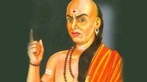 Chanakya Niti: వారిని అస్సలు వదులుకోకండి.. నమ్మితే ప్రాణాలిస్తారు.. చాణక్యుడు ఏమన్నాడంటే..?