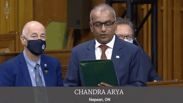 Canada: కెనడా పార్లమెంట్లో ఊహించని సన్నివేశం..ఎంపీ ప్రసంగానికి షాకైన సభ్యులు..ఎందుకో తెలుసా..?