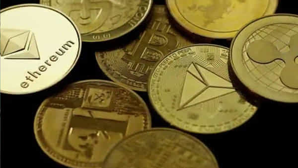 Cryptocurrency: క్రిప్టోకరెన్సీల నిర్వహణపై కేంద్రం ప్రభుత్వం మరో ముందడుగు.. వారితో ఇప్పటికే చర్చలు..