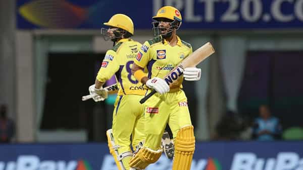 CSK vs DC Score: అదరగొట్టిన చెన్నై.. హాఫ్ సెంచరీతో ఆకట్టుకున్న కాన్వే.. ఢిల్లీ ముందు భారీ టార్గెట్..