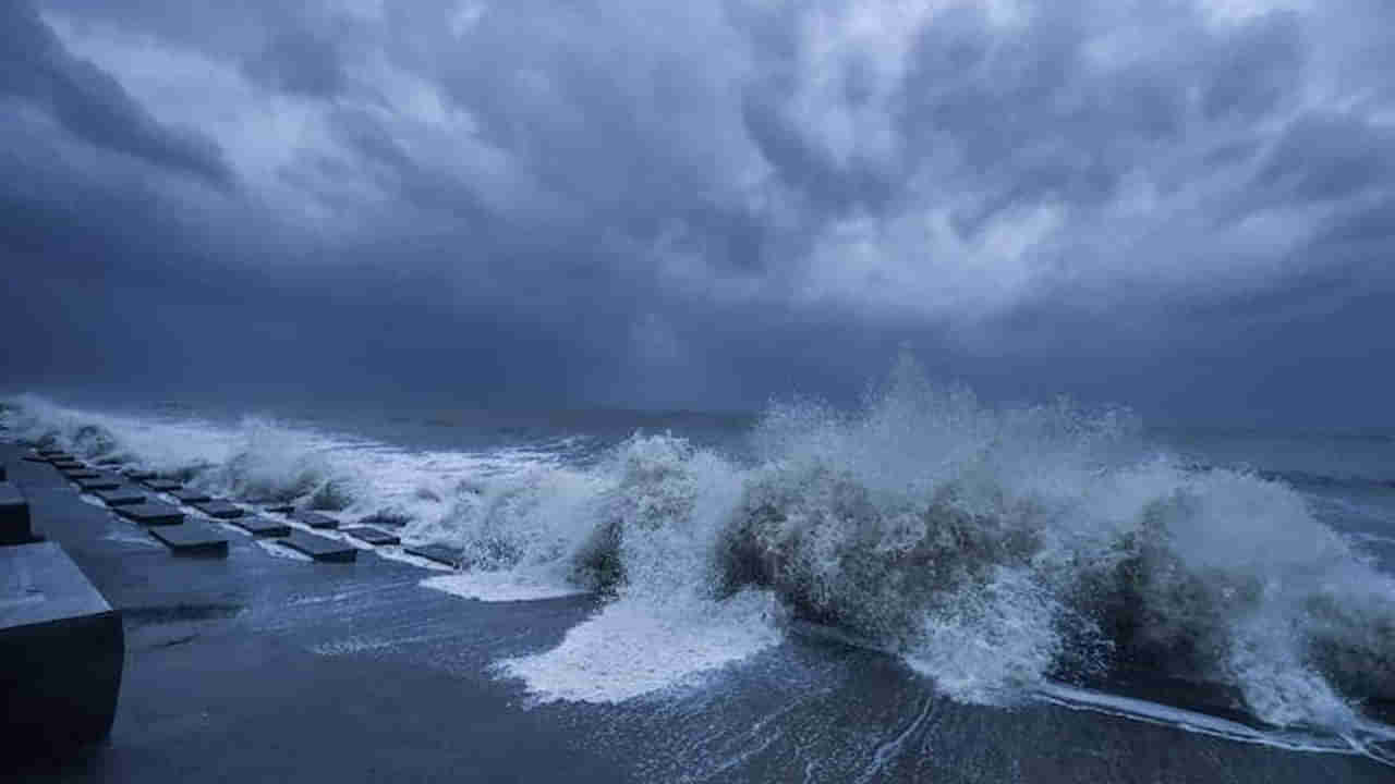 AP Weather: మండుటెండల్లో ముసురుకుంది.. ఏపీవైపు దూసుకొస్తున్న ‘అసని’.. హైఅలెర్ట్..