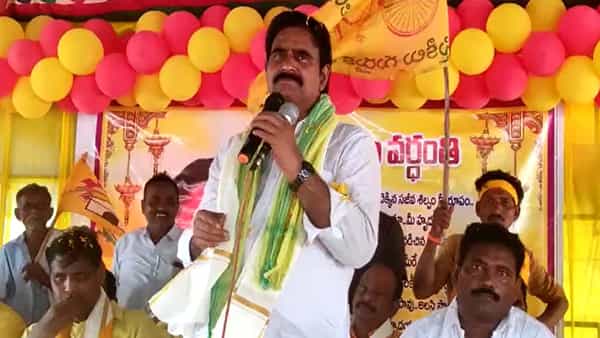 Devineni Uma: ఎన్ని కేసులైతేంటీ.. తగ్గేదే లే.. నారాయణ అరెస్ట్పై మాజీ మంత్రి దేవినేని ఉమా ఘాటు వ్యాఖ్యలు