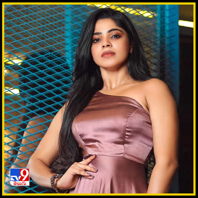 Divya Bharathi New Photos. Credit by:Divya Bharathi/Instagram