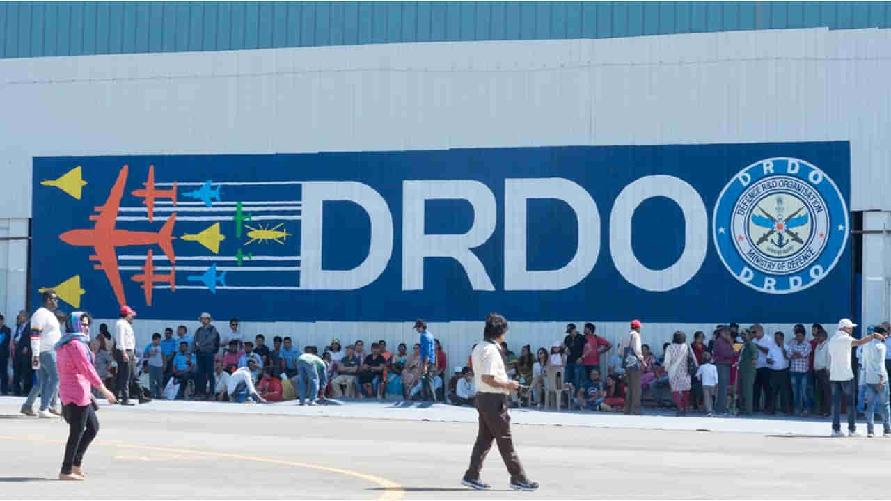 DRDO Recruitment: డీఆర్‌డీలో సైంటిస్ట్‌ పోస్టుల భర్తీ.. ఎలాంటి రాత పరీక్ష లేకుండానే అభ్యర్థుల ఎంపిక..