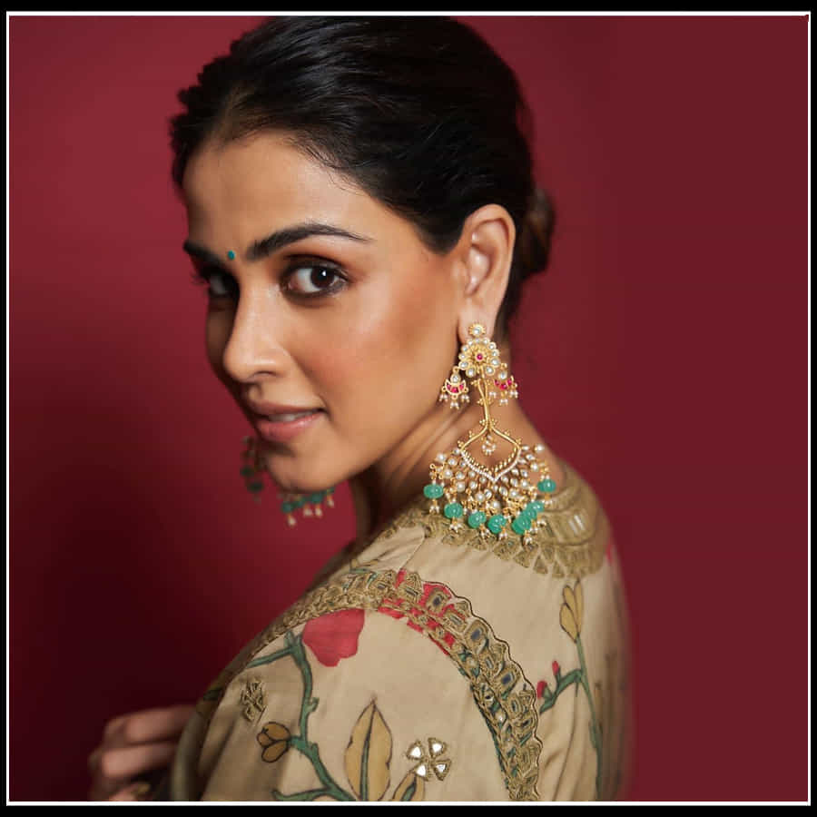 Genelia: రాయల్ లుక్ లో అదరగొడుతున్న ముద్దుగుమ్మ జెనీలియా..