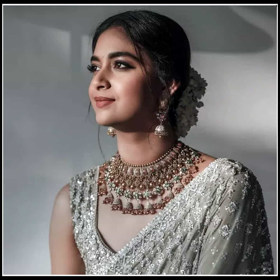 keerthi suresh: దేవకన్య కూడా నీ అందం ముందు దిగదుడుపే..