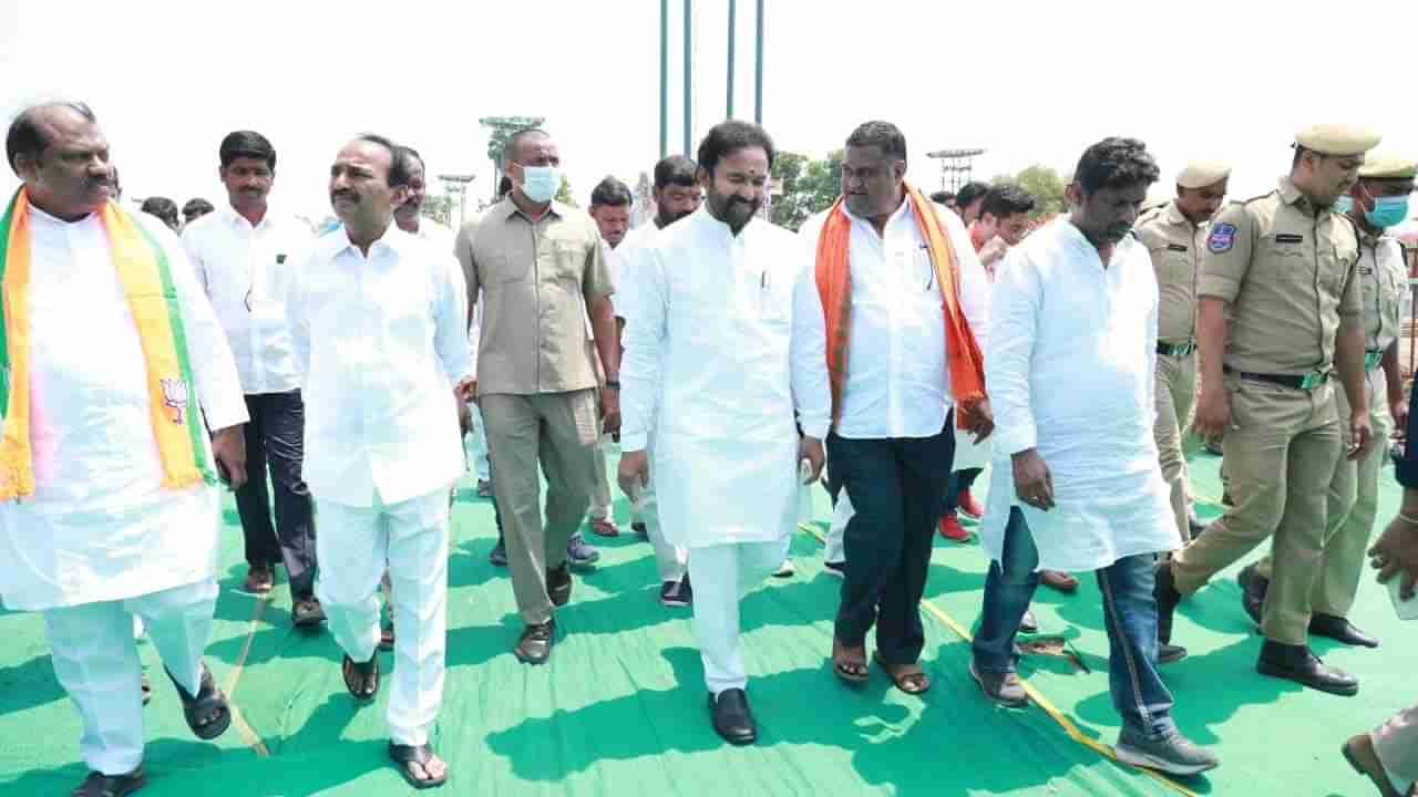 Bjp vs Trs: తెలంగాణలో పొలిటికల్ హీట్ పెంచిన అమిత్ షా సభ.. టీఆర్ఎస్, బీజేపీ నేతల మాటల యుద్ధం..!