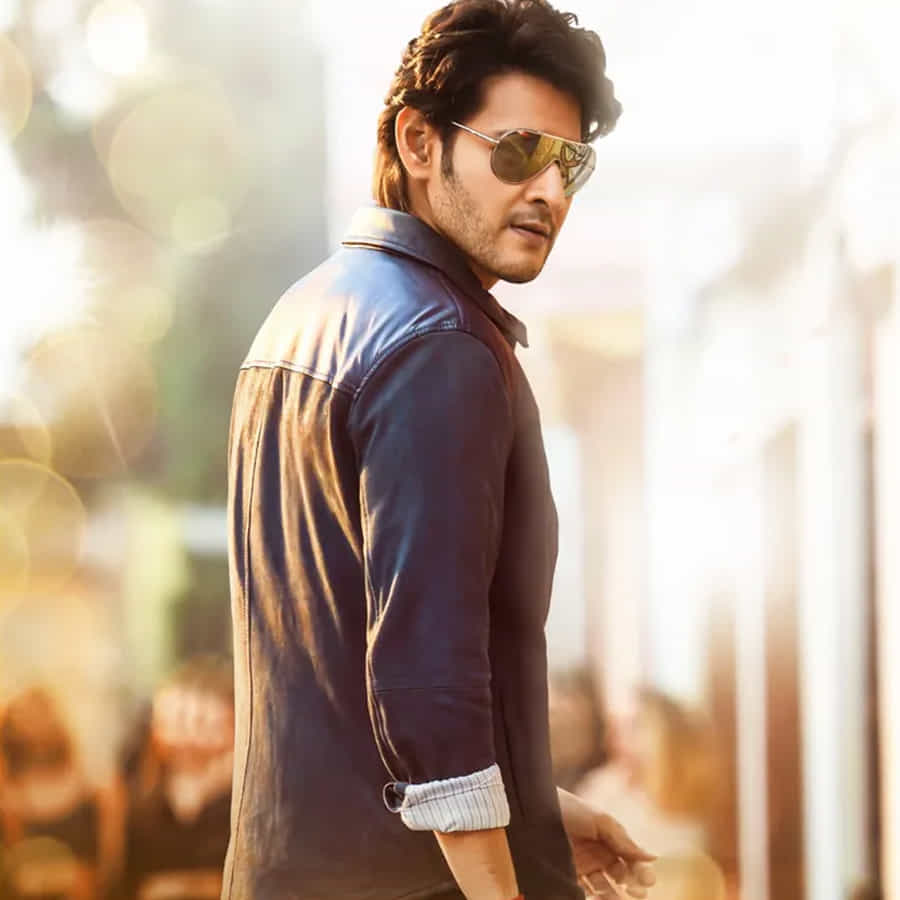 ప్రభాస్ నటించిన వర్షం సినిమా మహేష్ చేయాల్సింది. 