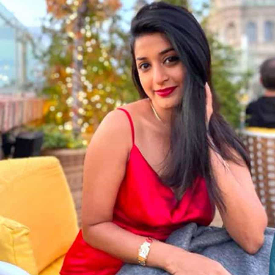 హీరోయిన్ గా సుదీర్ఘ కాలం పాటు కొనసాగిన మీరా జాస్మిన్ ఇప్పటికి కూడా హీరోయిన్ గానే ఉందంటున్నారు ఫ్యాన్స్