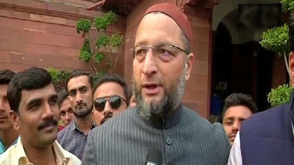 Asaduddin Owaisi: పాలనను గన్తో కాదు.. చట్టబద్ధంగా నడపాలి.. దిశా నిందితుల ఎన్కౌంటర్పై ఒవైసీ సంచలన వ్యాఖ్యలు..