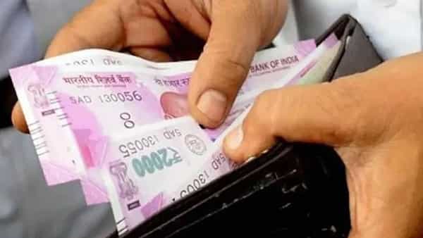 New Labour Code: జూలై 1 నుంచి పనిలో పెద్ద మార్పు.. కొత్త లేబర్ కోడ్ అమల్లోకి వచ్చే అవకాశం..!